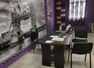 Сдам в аренду офис, 31 м2, Курск, улица Дзержинского, 25