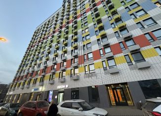 Аренда трехкомнатной квартиры, 92.8 м2, Москва, Ярцевская улица, 24к1, район Кунцево