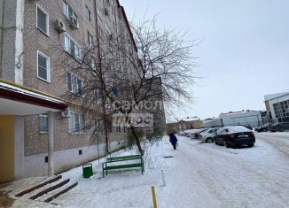 Продается 2-комнатная квартира, 40 м2, Краснодарский край, 8-й микрорайон, 4/3