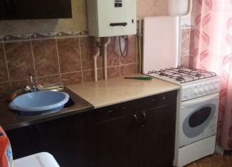 Продажа 1-комнатной квартиры, 30 м2, Армавир, улица 30 лет Победы, 98