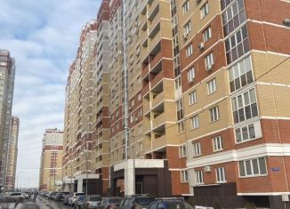 Продажа 1-комнатной квартиры, 38 м2, Липецк, улица Осканова, 6