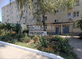 Продам трехкомнатную квартиру, 55.6 м2, Славянск-на-Кубани, улица Юных Коммунаров, 98