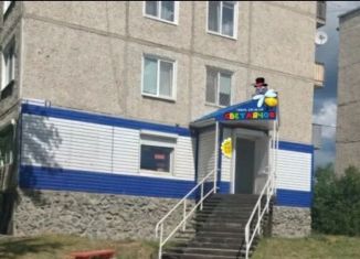 Торговая площадь на продажу, 55.8 м2, Североуральск, Комсомольская улица, 9
