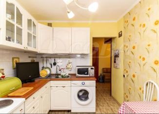 Продажа трехкомнатной квартиры, 67 м2, Тюмень, улица Домостроителей, 10, Ленинский округ