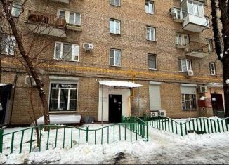 Продам квартиру студию, 11.2 м2, Москва, Космодамианская набережная, 4/22А, метро Новокузнецкая