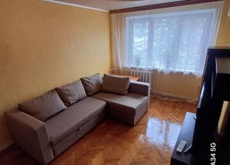 Сдаю 2-ком. квартиру, 50 м2, Сочи, улица Голубые Дали, 6