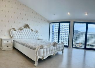 Продаю трехкомнатную квартиру, 108 м2, посёлок городского типа Гурзуф, Ялтинская улица, 14Ак2, ЖК Шале Ла Рош