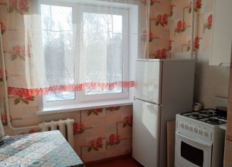 Сдам 1-ком. квартиру, 30 м2, Иркутская область, 6-й квартал, 10