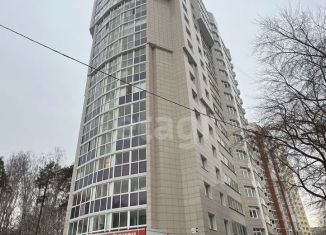 Продажа трехкомнатной квартиры, 87 м2, Екатеринбург, Шадринский переулок, 18