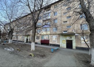 Продам 2-ком. квартиру, 50.7 м2, Ахтубинск, улица Щербакова, 18