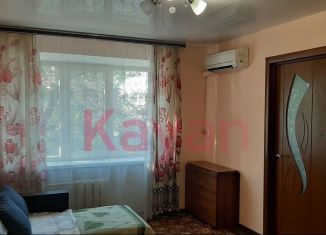 Продается двухкомнатная квартира, 32 м2, Новороссийск, улица Васенко, 10/12