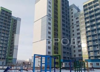 Продам 2-ком. квартиру, 65 м2, Новосибирск, улица Николая Сотникова, 36/1