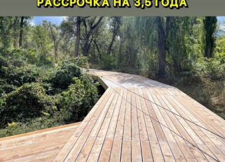 Продам 2-ком. квартиру, 74.7 м2, Махачкала, Благородная улица, 13