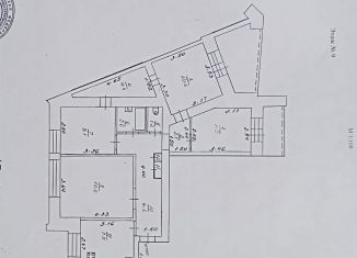 Многокомнатная квартира на продажу, 74 м2, Киров, улица Физкультурников, 18