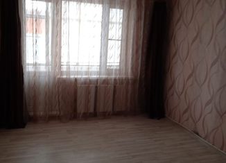 Продается 3-комнатная квартира, 62.2 м2, станица Калининская, Заречная улица, 3
