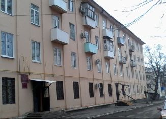 Сдается однокомнатная квартира, 33 м2, Гуково, улица Мира, 39