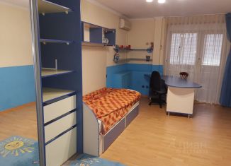 Сдам в аренду 5-комнатную квартиру, 190 м2, Краснодар, улица Тургенева