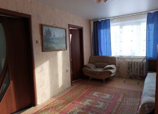 Сдается в аренду четырехкомнатная квартира, 62 м2, Барнаул, улица Георгия Исакова, 165