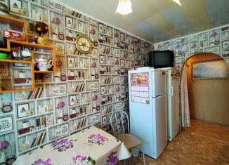 Продам 2-комнатную квартиру, 44 м2, деревня Торошино, улица Захарова, 37