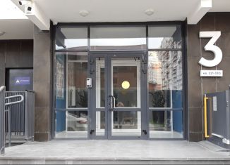 Продам 3-ком. квартиру, 82 м2, Краснодар, улица Автолюбителей, 1Г, ЖК Стрижи