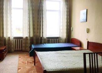 Четырехкомнатная квартира в аренду, 130 м2, Москва, 1-й Басманный переулок, 4, 1-й Басманный переулок