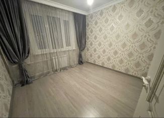 3-комнатная квартира в аренду, 77 м2, Москва, Профсоюзная улица, 142, метро Тёплый Стан