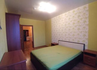 Сдается в аренду 2-комнатная квартира, 72 м2, Екатеринбург, Красный переулок, 5к2, Красный переулок