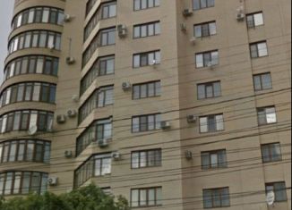Сдам трехкомнатную квартиру, 120 м2, Ставрополь, улица Мира, 331, микрорайон № 2