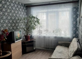 Продается 2-комнатная квартира, 45.9 м2, посёлок Ключевск, улица Строителей, 3
