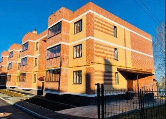 Продается двухкомнатная квартира, 68.7 м2, Боровск