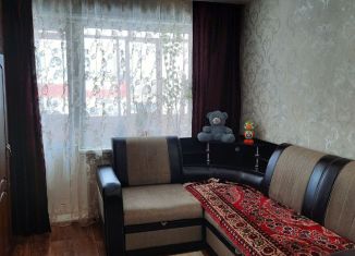 Продам двухкомнатную квартиру, 42 м2, поселок Буревестник, улица Гагарина, 5