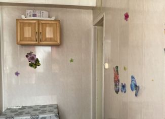 Продается 2-комнатная квартира, 36 м2, посёлок городского типа Фалёнки, Цветной переулок, 2