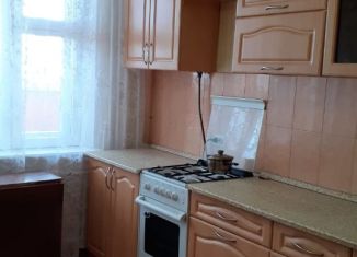 1-комнатная квартира в аренду, 50 м2, Новочебоксарск, Пионерская улица, 2к2