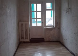Продам двухкомнатную квартиру, 44 м2, поселок Комсомольский, Школьная улица, 9