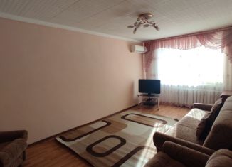 Трехкомнатная квартира в аренду, 60 м2, Ставрополь, переулок Расковой, 1, Ленинский район