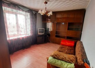 Продается двухкомнатная квартира, 40.9 м2, село Петрокаменское, улица Коммунаров, 108