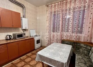 Сдам в аренду 3-комнатную квартиру, 100 м2, Ульяновская область, Буинская улица, 72