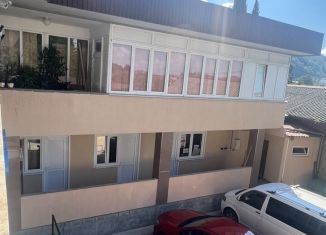 Продам помещение свободного назначения, 185 м2, Сочи, Центральная улица, 72А, микрорайон Головинка