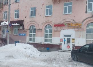 Сдам помещение свободного назначения, 120 м2, Соликамск, улица Черняховского, 16