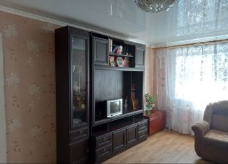 Продаю трехкомнатную квартиру, 62 м2, Гуково, улица Ковалёва, 43