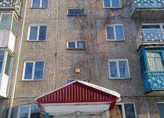 Продается 2-ком. квартира, 45 м2, Кемеровская область, улица Ефимова, 16