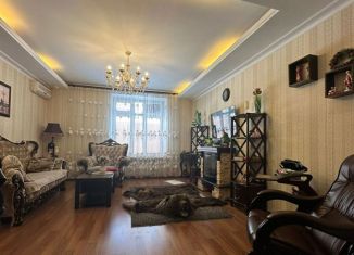 Продам четырехкомнатную квартиру, 104 м2, Кемеровская область, Коммунистический проспект, 10