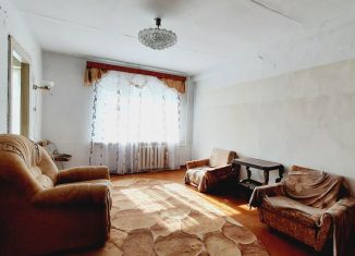 Продается 3-комнатная квартира, 59.5 м2, Хабаровский край, Пионерская улица, 2