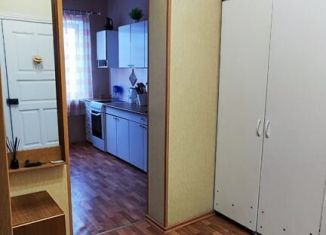 Сдам 2-комнатную квартиру, 52 м2, Апатиты, проспект Сидоренко, 4