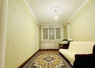 Продается двухкомнатная квартира, 60 м2, Нальчик, Пятигорская улица, район Центр