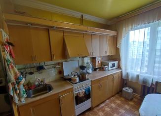 Продается 3-комнатная квартира, 63 м2, Симферополь, улица Лермонтова, 18, Киевский район