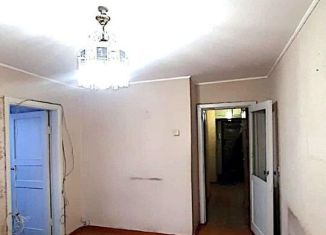 Трехкомнатная квартира на продажу, 50 м2, Оренбургская область, улица Маршала Егорова, 15