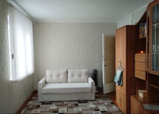 Продается 2-комнатная квартира, 43.7 м2, Челябинск, Ленинский район, улица Дзержинского, 101