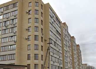 Продаю 2-комнатную квартиру, 65 м2, Таганрог, Инициативная улица, 54А