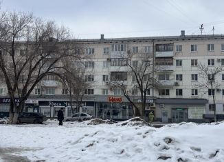 Сдаю торговую площадь, 89 м2, Новокуйбышевск, проспект Победы, 7